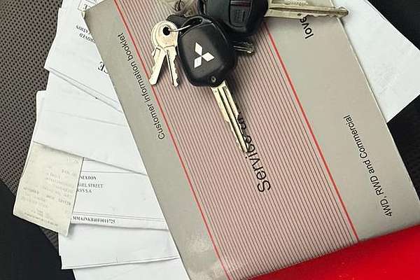 2014 Mitsubishi Triton GLX MN 4X4 thumb-33