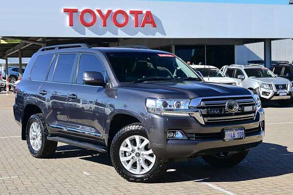 2020 Toyota Landcruiser Sahara VDJ200R