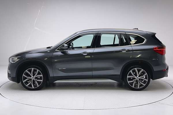 2016 BMW X1 xDrive25i F48 thumb-4