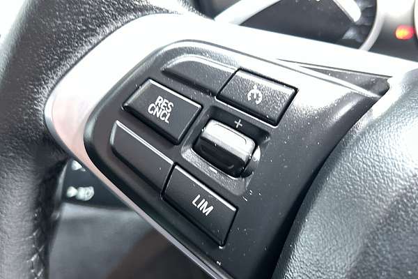 2016 BMW X1 xDrive25i F48 thumb-17