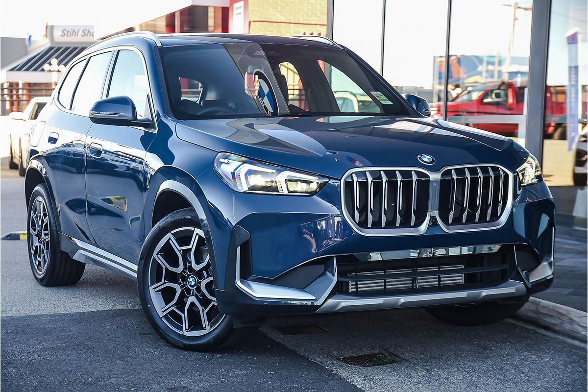 2025 BMW X1 xDrive20i U11
