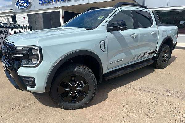 2025 Ford Ranger PHEV Stormtrak 4X4 2.3L