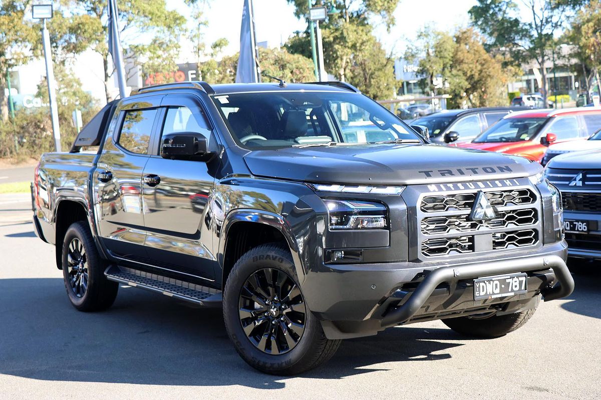 2025 Mitsubishi Triton GSR MV 4X4