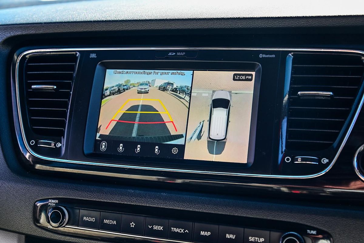 2020 Kia Carnival Platinum YP