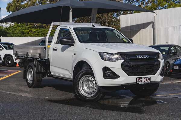 2025 Isuzu D-MAX SX High Ride Rear Wheel Drive