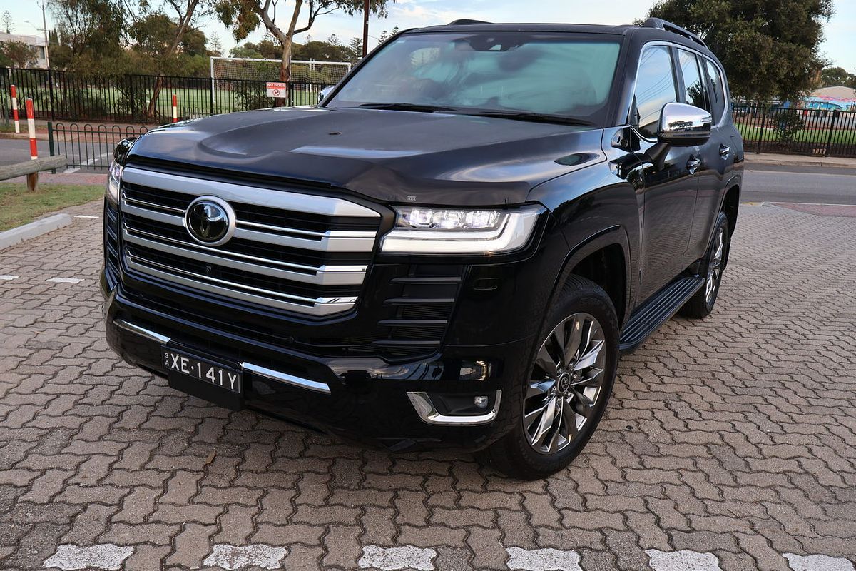 2022 Toyota Landcruiser LC300 SAHARA ZX (4x4) FJA300R