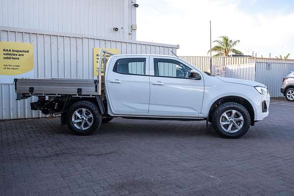 2024 Isuzu D-MAX LS-M 4X4 thumb-3