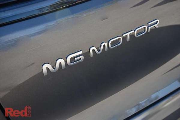 2026 MG IM6 Platinum S12L thumb-8