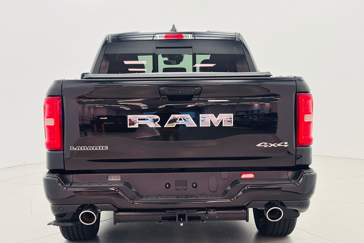 2025 Ram Trucks 1500 Laramie Sport (DT6P9821H.25/XB9)