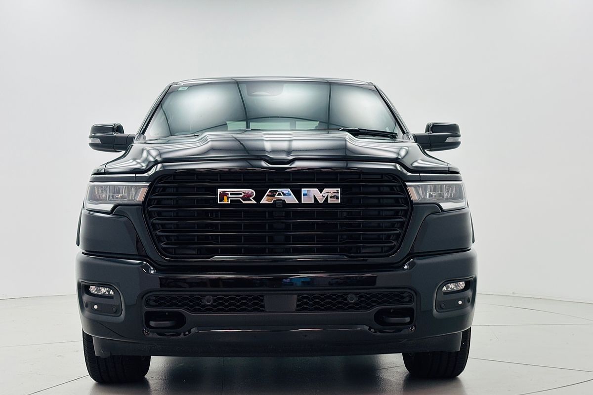 2025 Ram Trucks 1500 Laramie Sport (DT6P9821H.25/XB9)