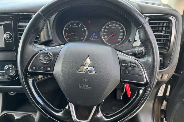 2015 Mitsubishi Outlander LS 2WD ZK MY16