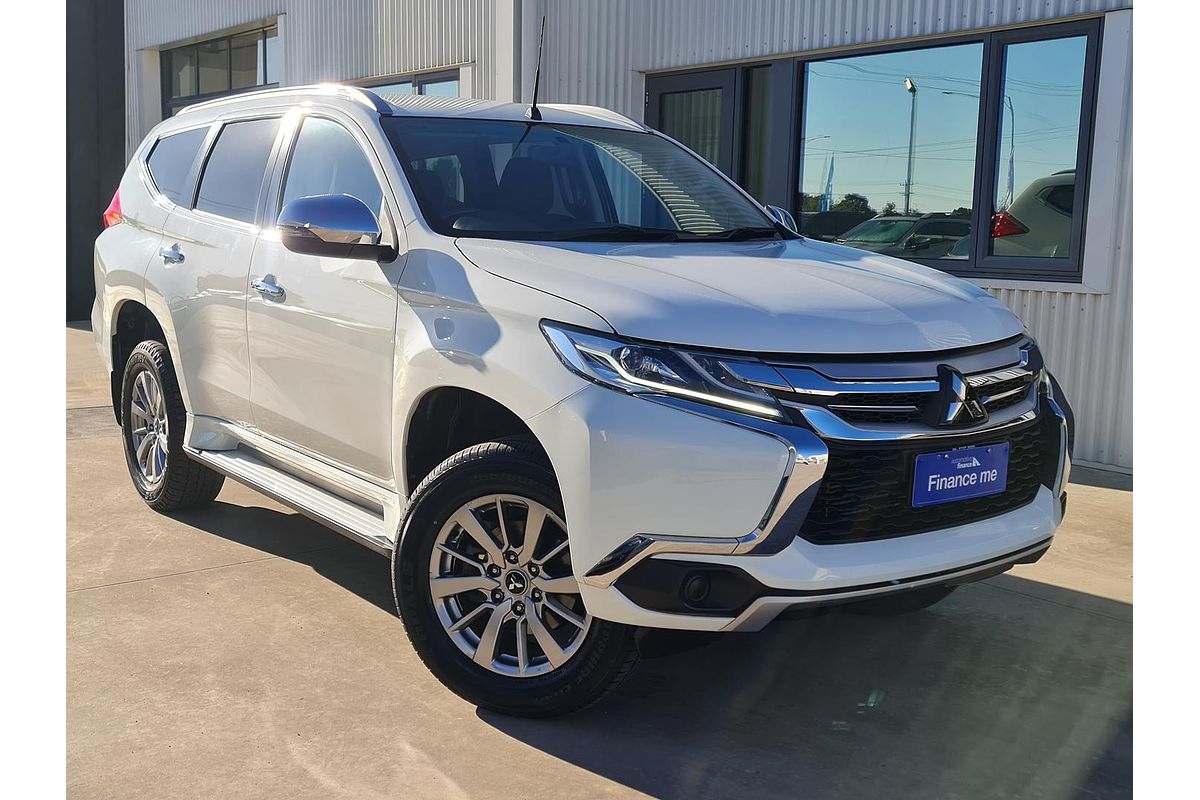 2018 Mitsubishi Pajero Sport GLX QE
