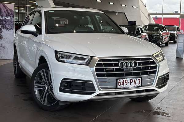 2020 Audi Q5 45 TFSI sport FY