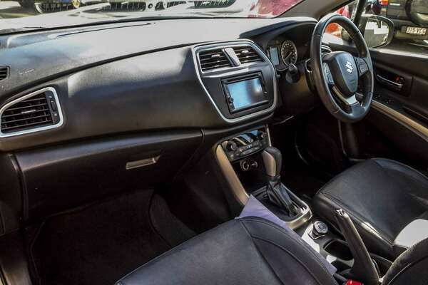 2014 Suzuki S-Cross GLX Prestige JY