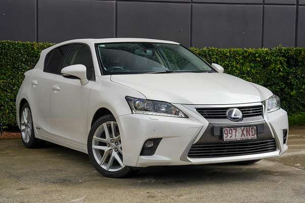 2017 Lexus CT CT200h Sports Luxury ZWA10R