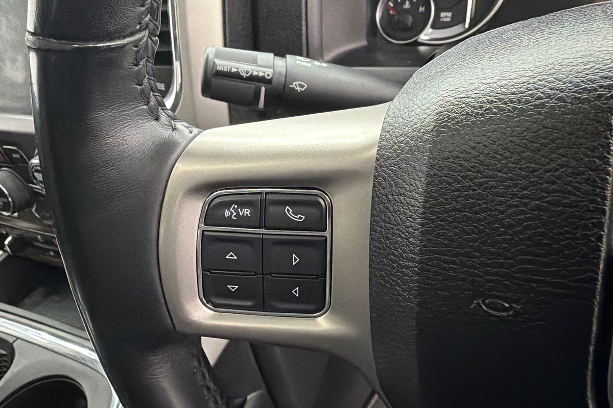 2019 RAM 1500 Laramie DS 4X4 SWB