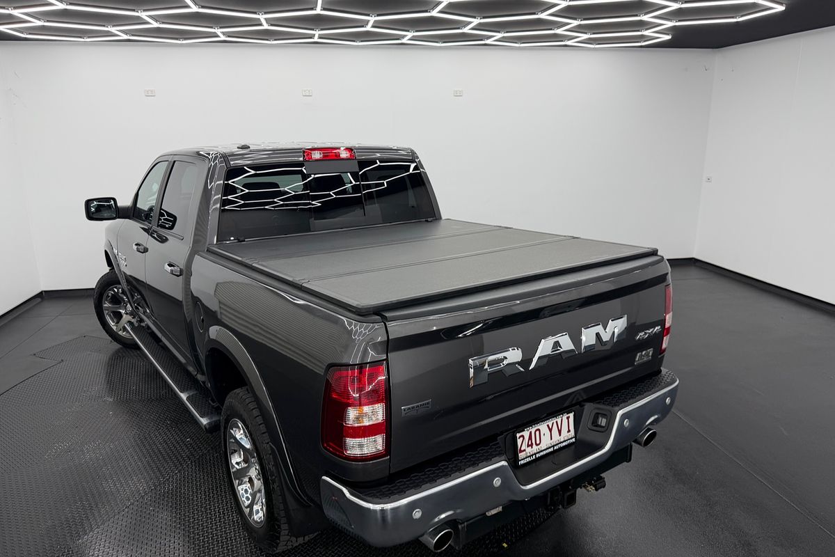 2019 RAM 1500 Laramie DS 4X4 SWB