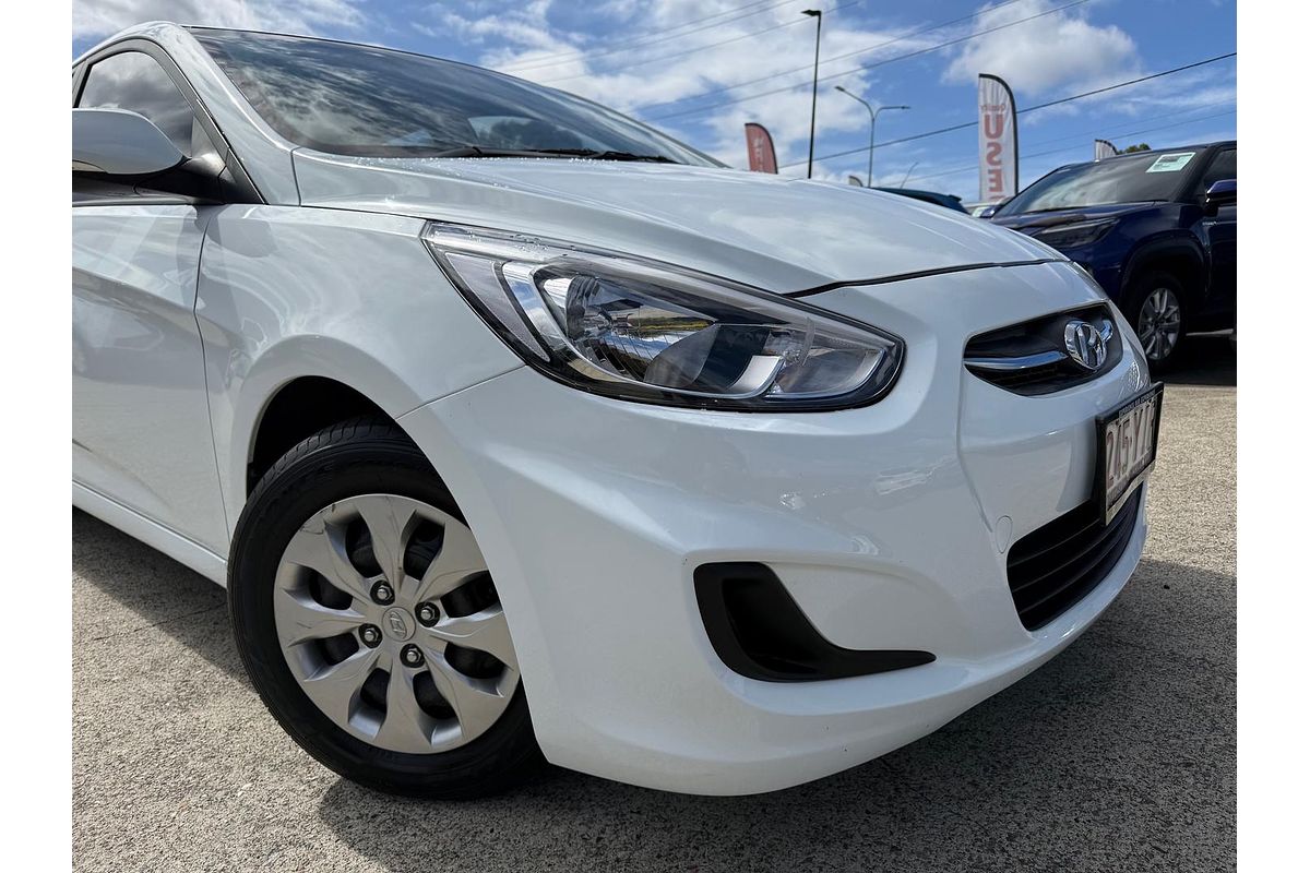 2017 Hyundai Accent Active RB4