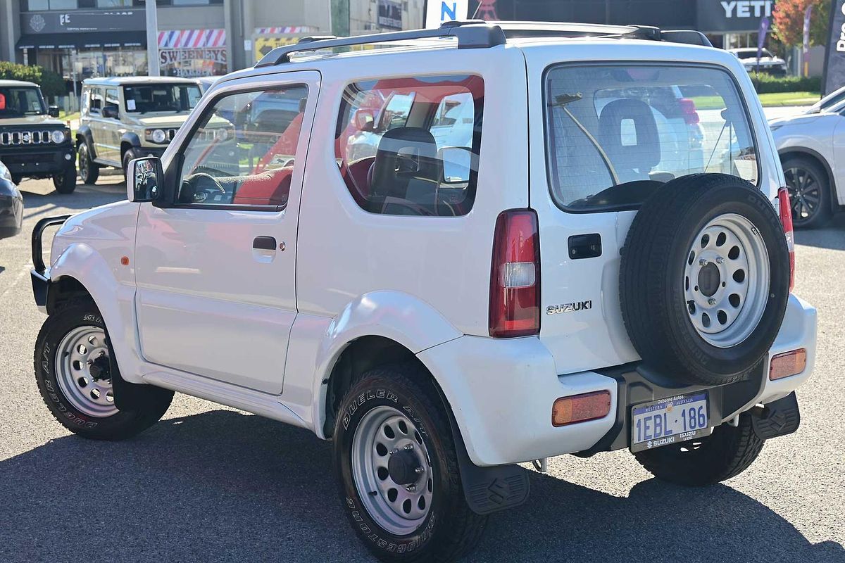 2012 Suzuki Jimny Sierra SN413 T6