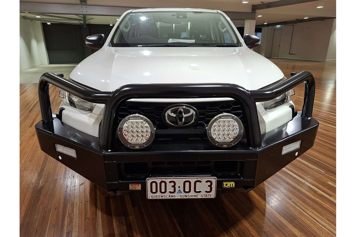 2025 Toyota Hilux SR 48V GUN126R 4X4