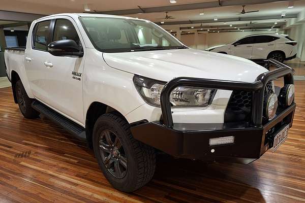 2025 Toyota Hilux SR 48V GUN126R 4X4