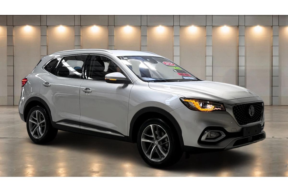 2024 MG HS Excite SAS23