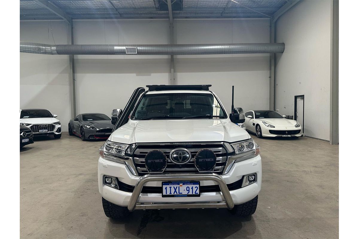 2020 Toyota Landcruiser Sahara VDJ200R
