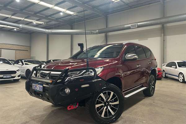 2017 Mitsubishi PAJERO SPORT Exceed QE