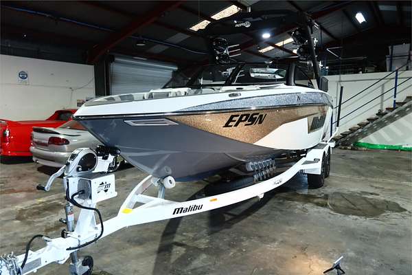 2021 MALIBU Wakesetter 23 LSV