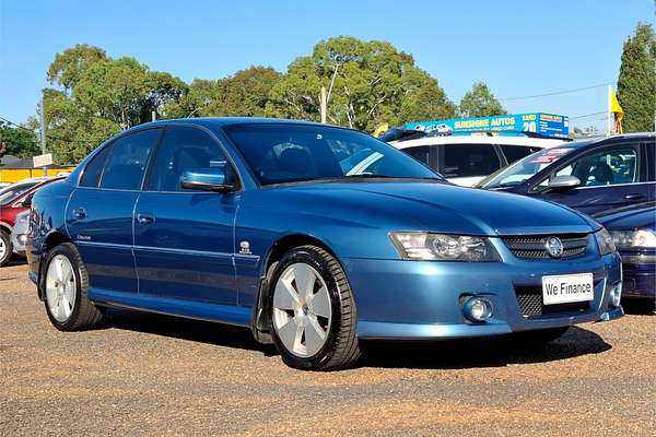 2004 Holden Calais VZ