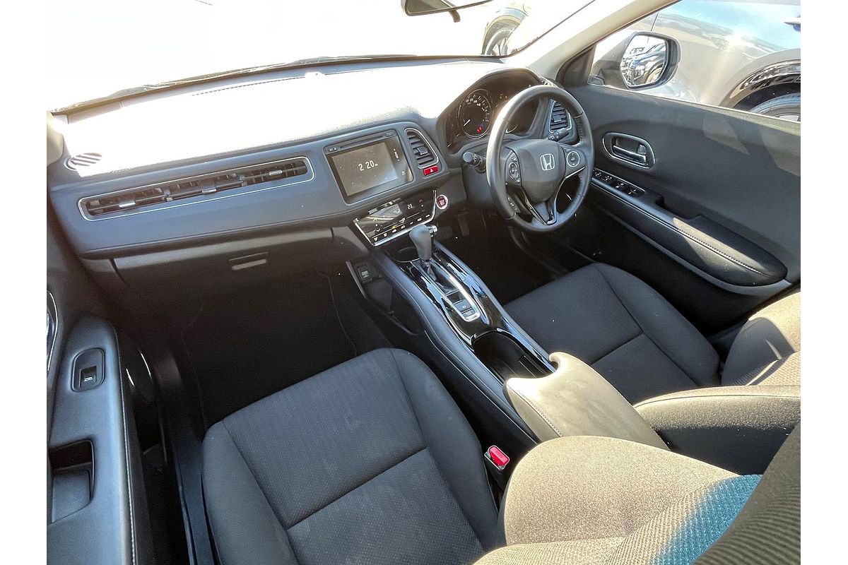 2017 Honda HR-V VTi-S