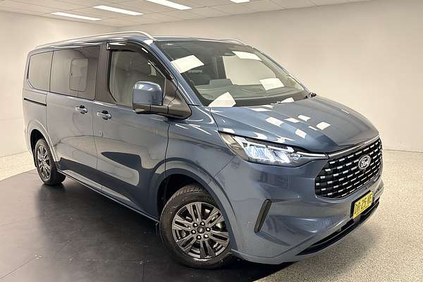 2025 Ford Tourneo Titanium X AV SWB