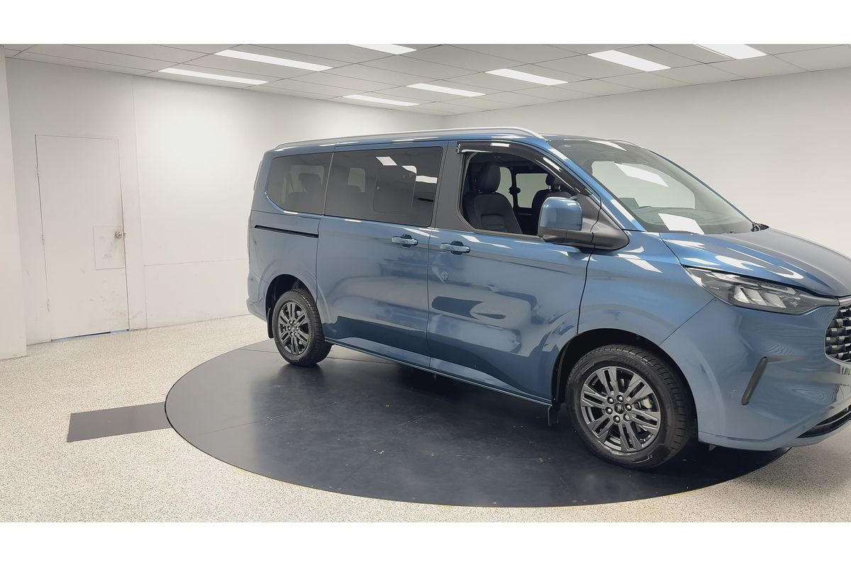 2025 Ford Tourneo Titanium X AV SWB