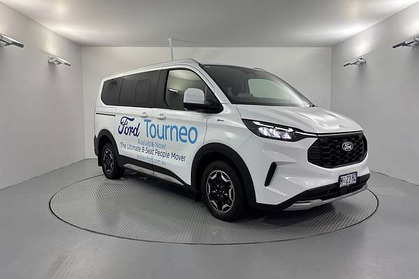 2025 Ford Tourneo Active AV SWB