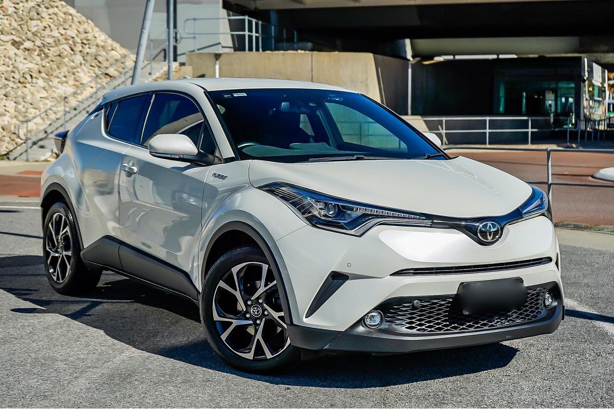 2017 Toyota C-HR Koba NGX50R