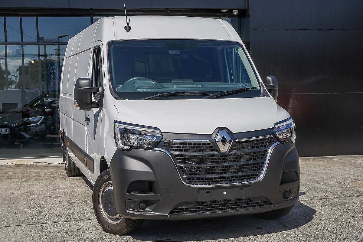 2025 Renault Master Pro 110kW X62 Phase 2 LWB Mid Roof