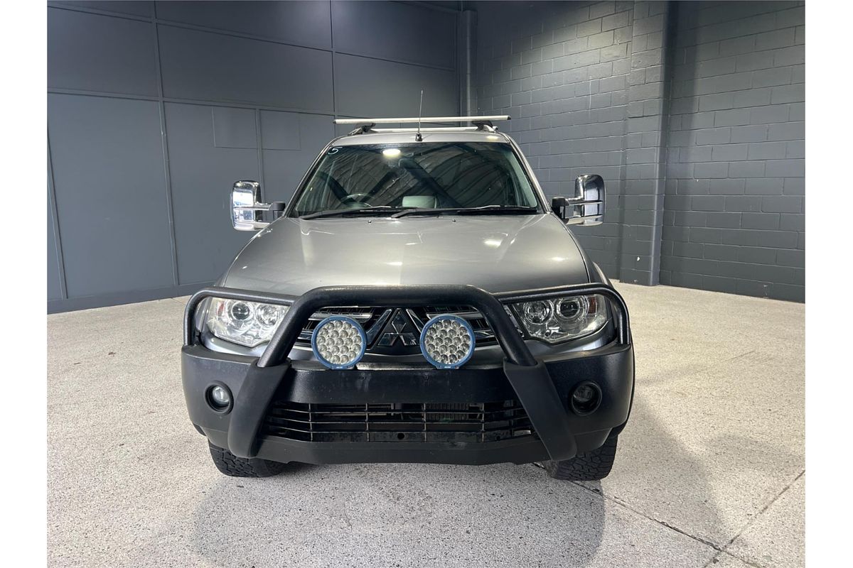 2015 Mitsubishi Challenger PC