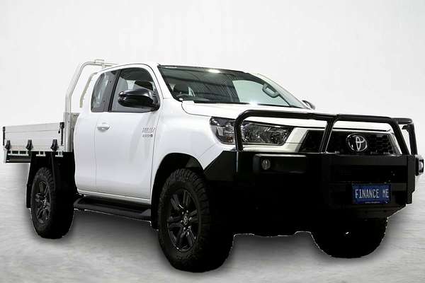 2025 Toyota Hilux SR GUN126R 4X4