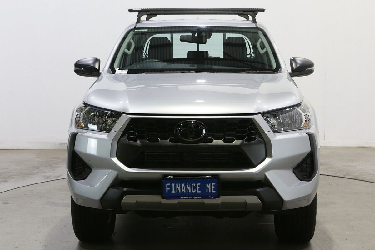 2025 Toyota Hilux SR GUN126R 4X4