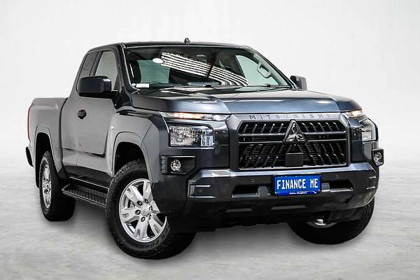 2025 Mitsubishi Triton GLX+ MV 4X4