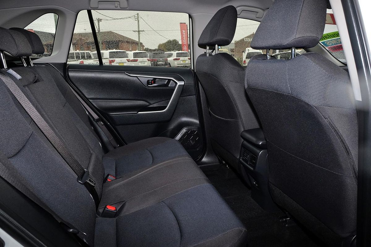 2025 Toyota RAV4 GX AXAH54R