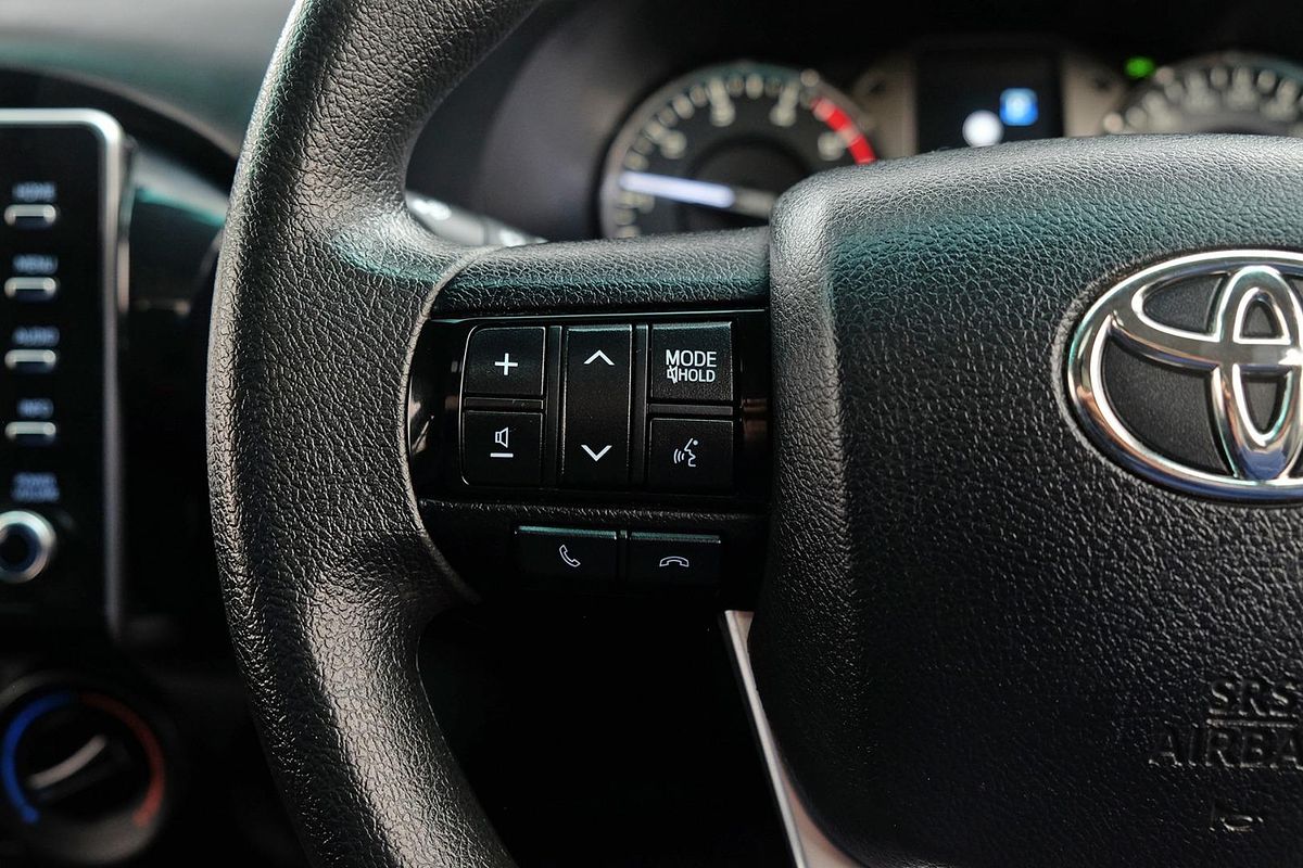 2022 Toyota Hilux SR GUN126R 4X4