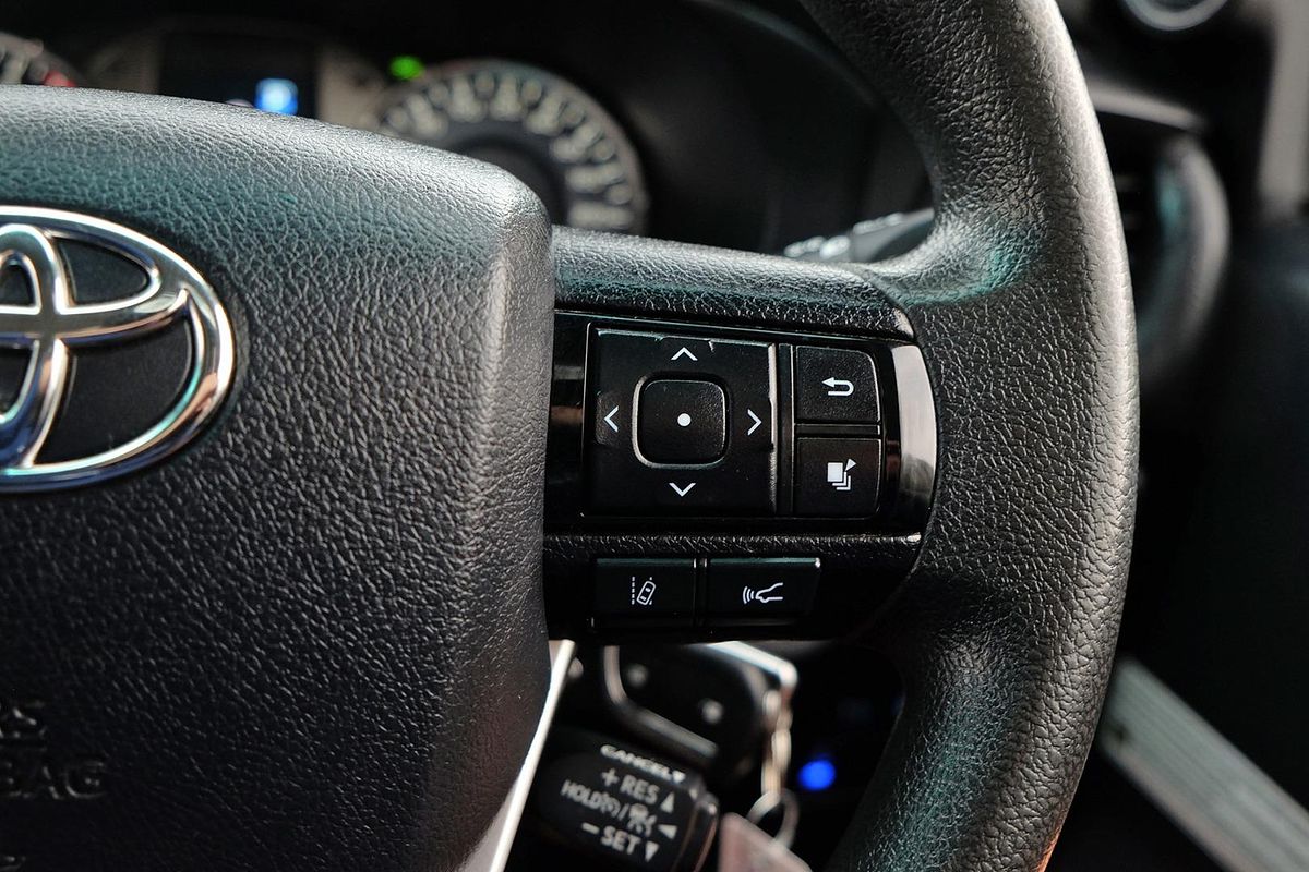 2022 Toyota Hilux SR GUN126R 4X4