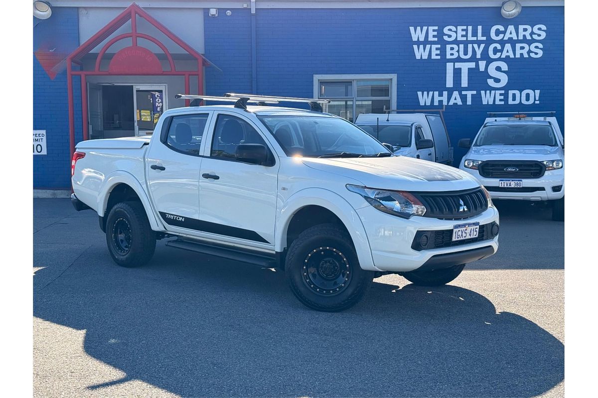 2017 Mitsubishi Triton GLX MQ 4X4