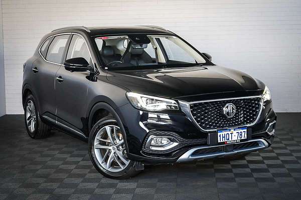 2022 MG HS Essence SAS23