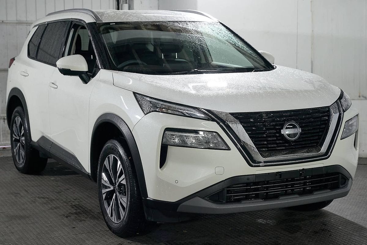 2025 Nissan X-TRAIL ST-L T33