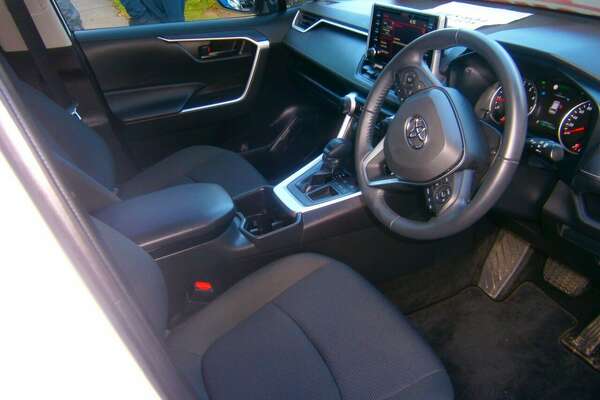 2022 Toyota RAV4 GX (2WD) Mxaa52R