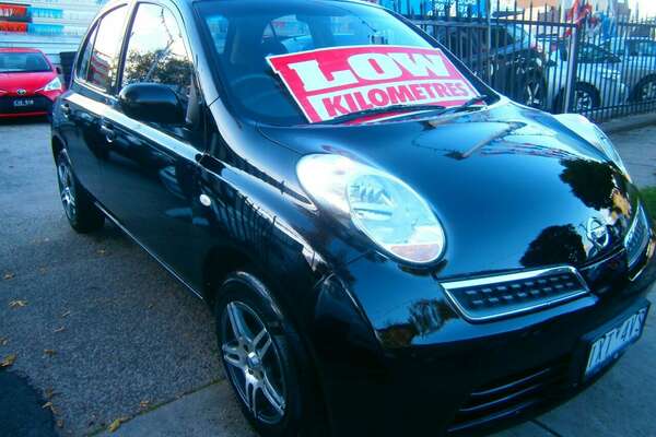 2010 Nissan Micra ST K13