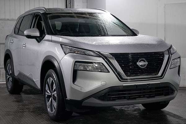 2025 Nissan X-TRAIL ST-L T33