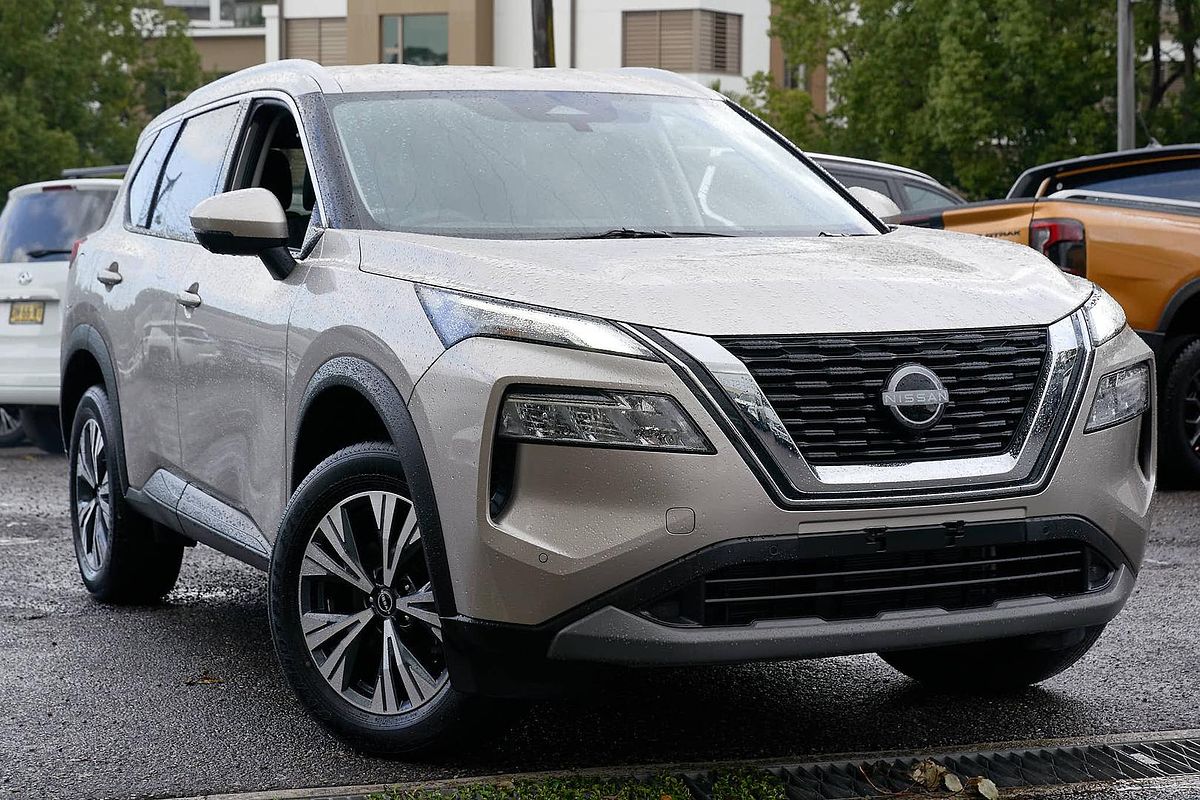 2025 Nissan X-TRAIL ST-L T33